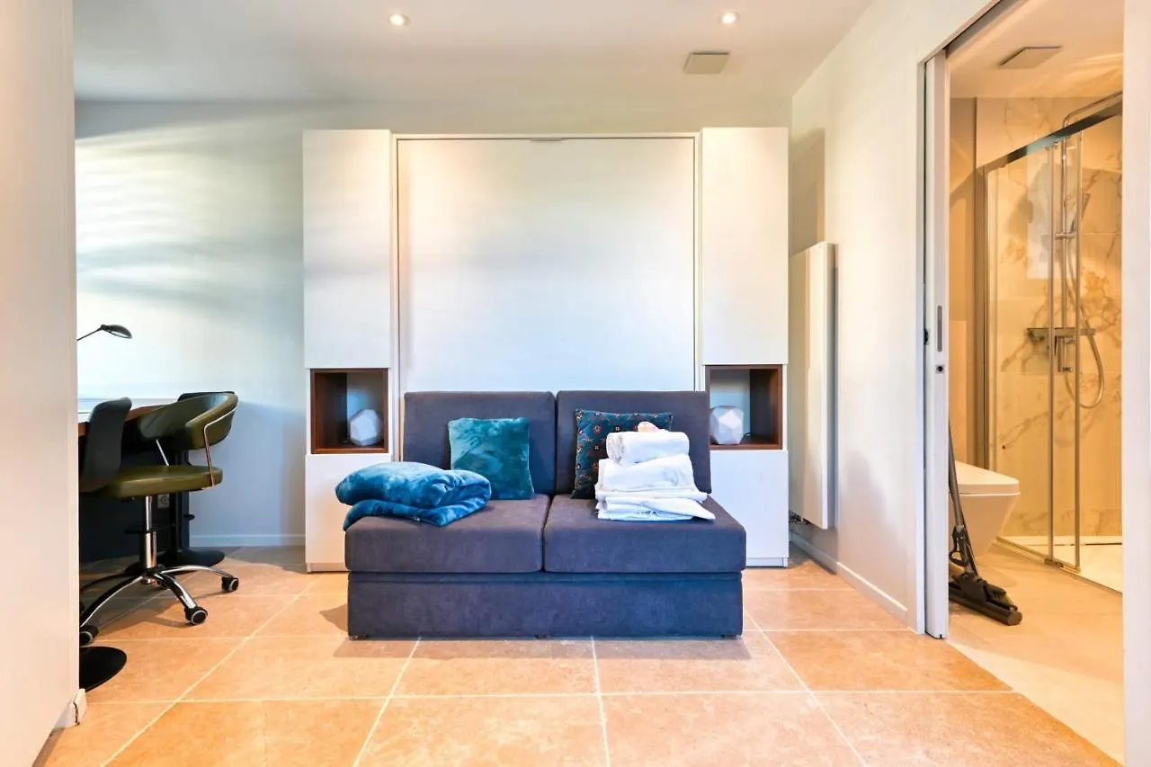Trois Moulins Furnished Flat Apartment Aix-en-Provence 0*,  France